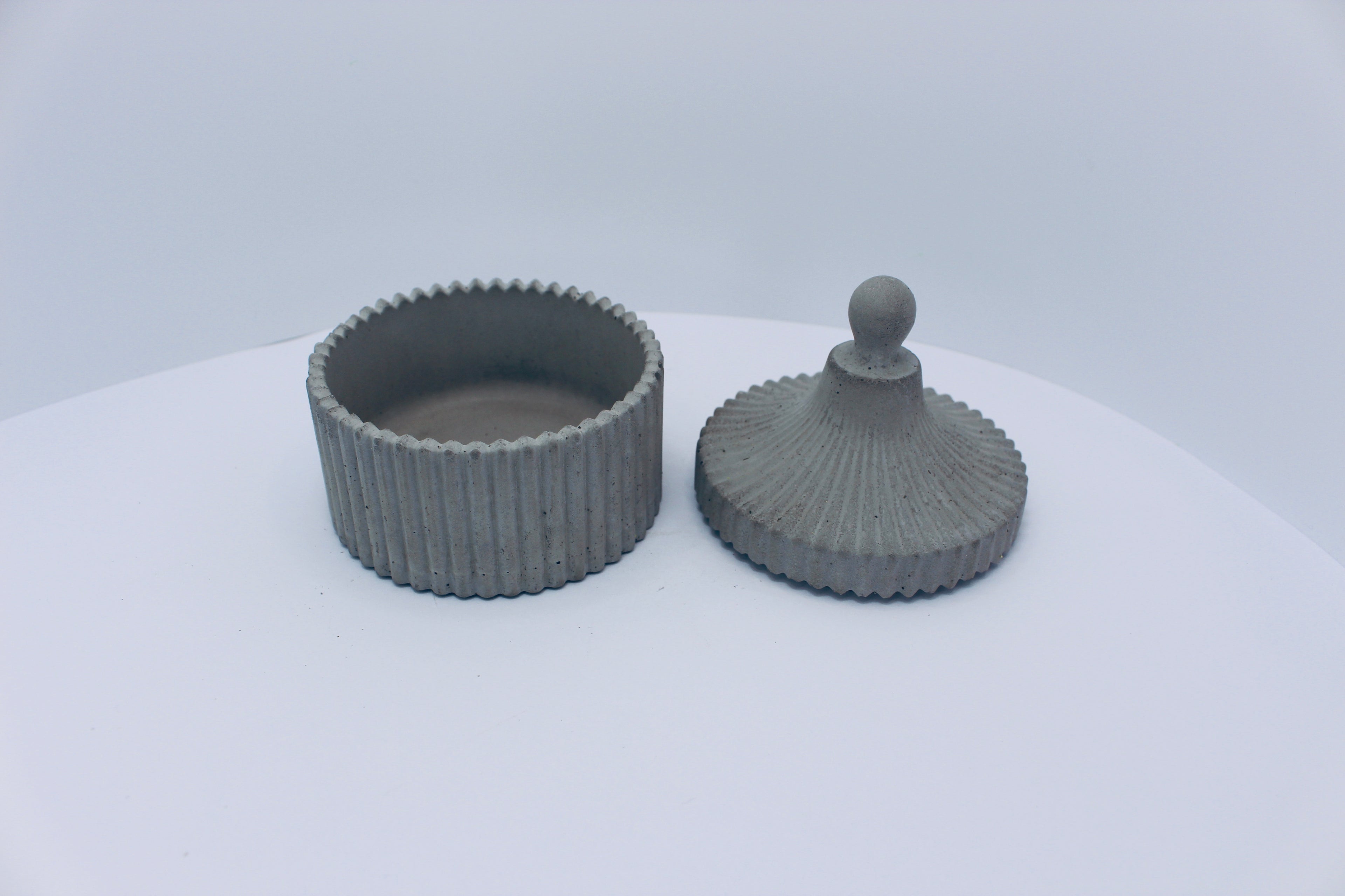 Beton Schmuckschatulle “ Zirkuszelt“